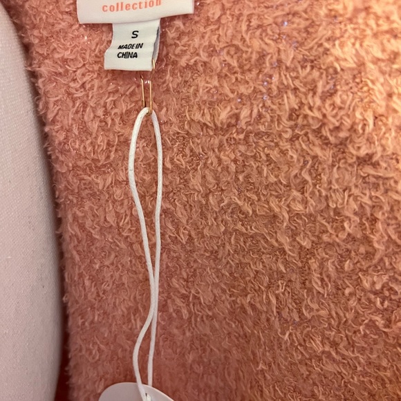 Lacy Chabert Pink Sweater - Picture 3 of 5